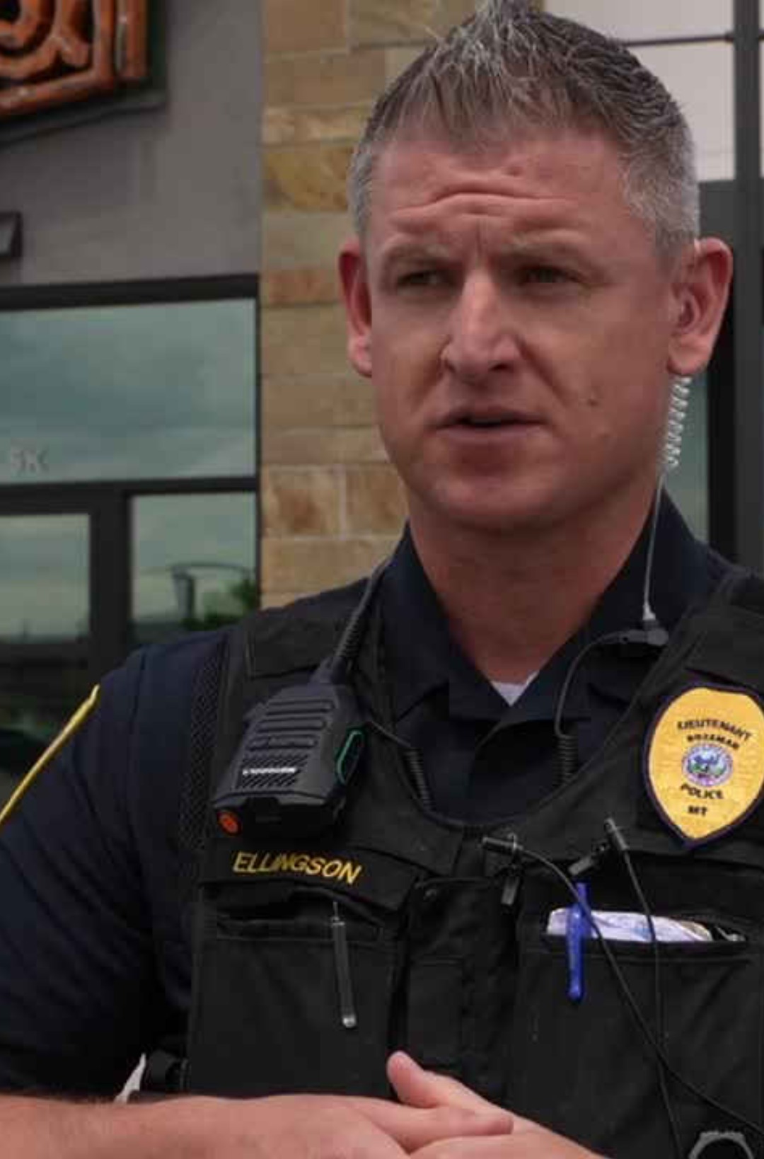 Authorities responded to a bomb threat at a shopping center in Bozeman. Local law enforcement evaluated the risk to ensure public safety.