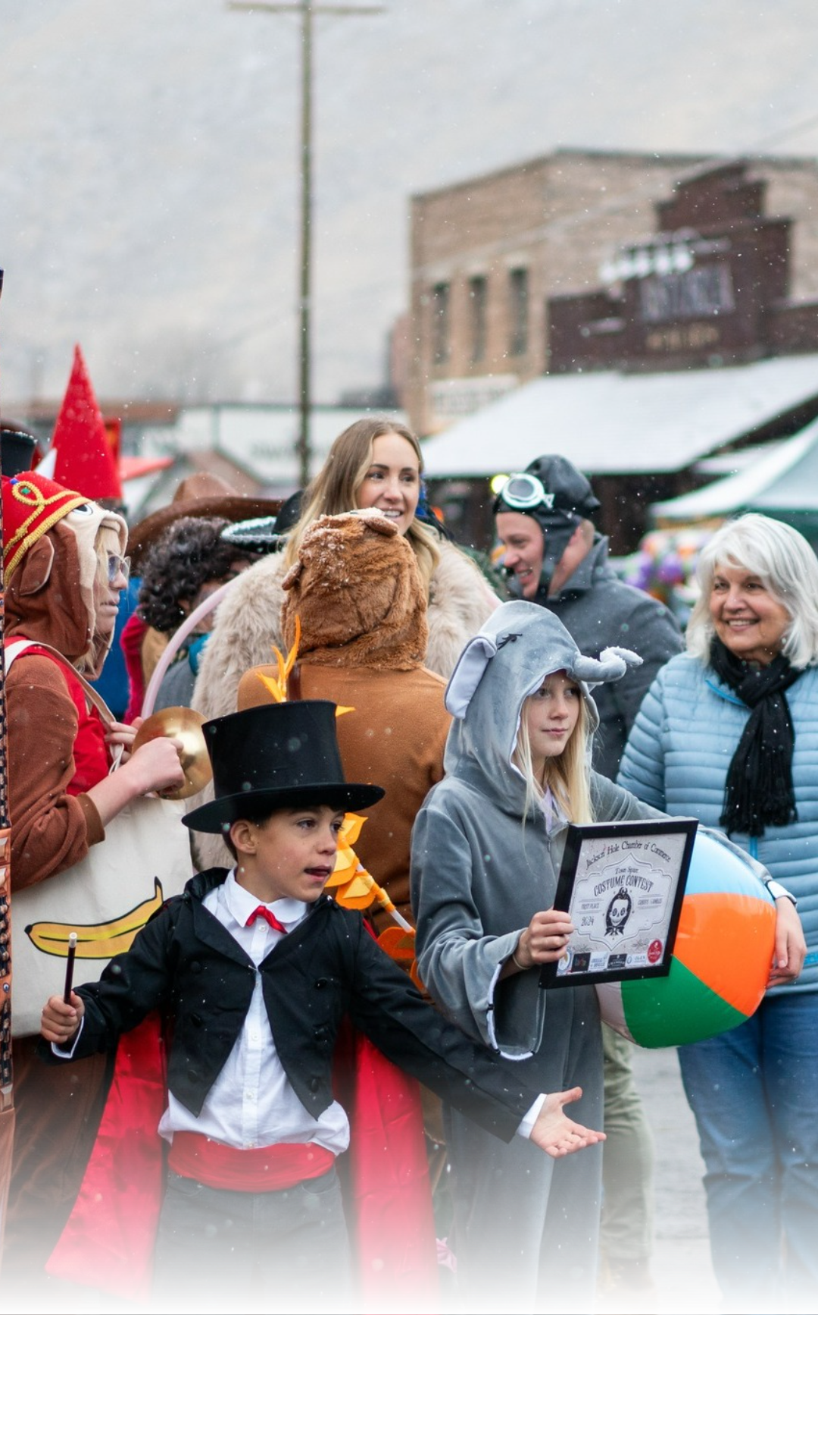 Halloween festivities take over the Town Square tomorrow from 3:30 to 6:00 PM. A costume contest for people and pets starts at 4:30 PM.