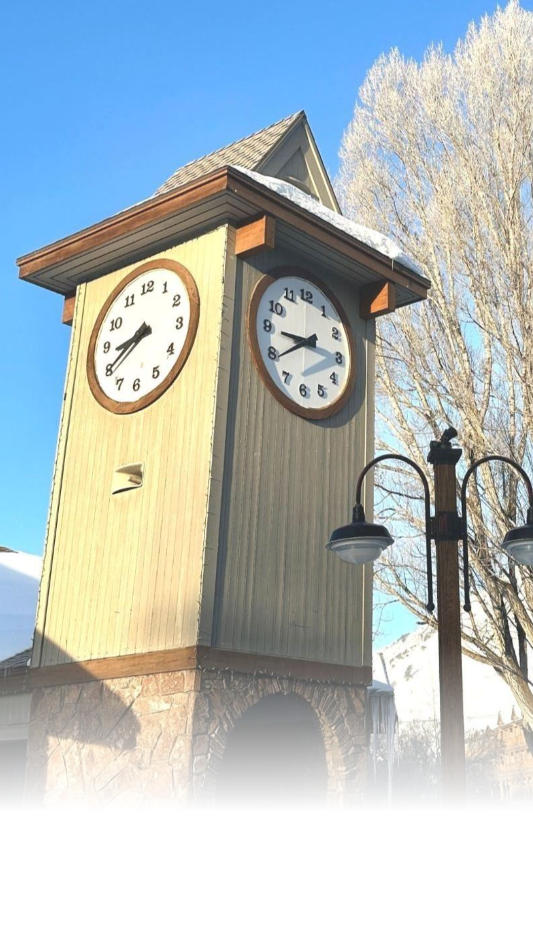 Starting Monday, Jackson Town Hall will receive exterior cleaning, painting, and board replacements, including repairs to the clock tower and south side. The project is expected to continue through September.