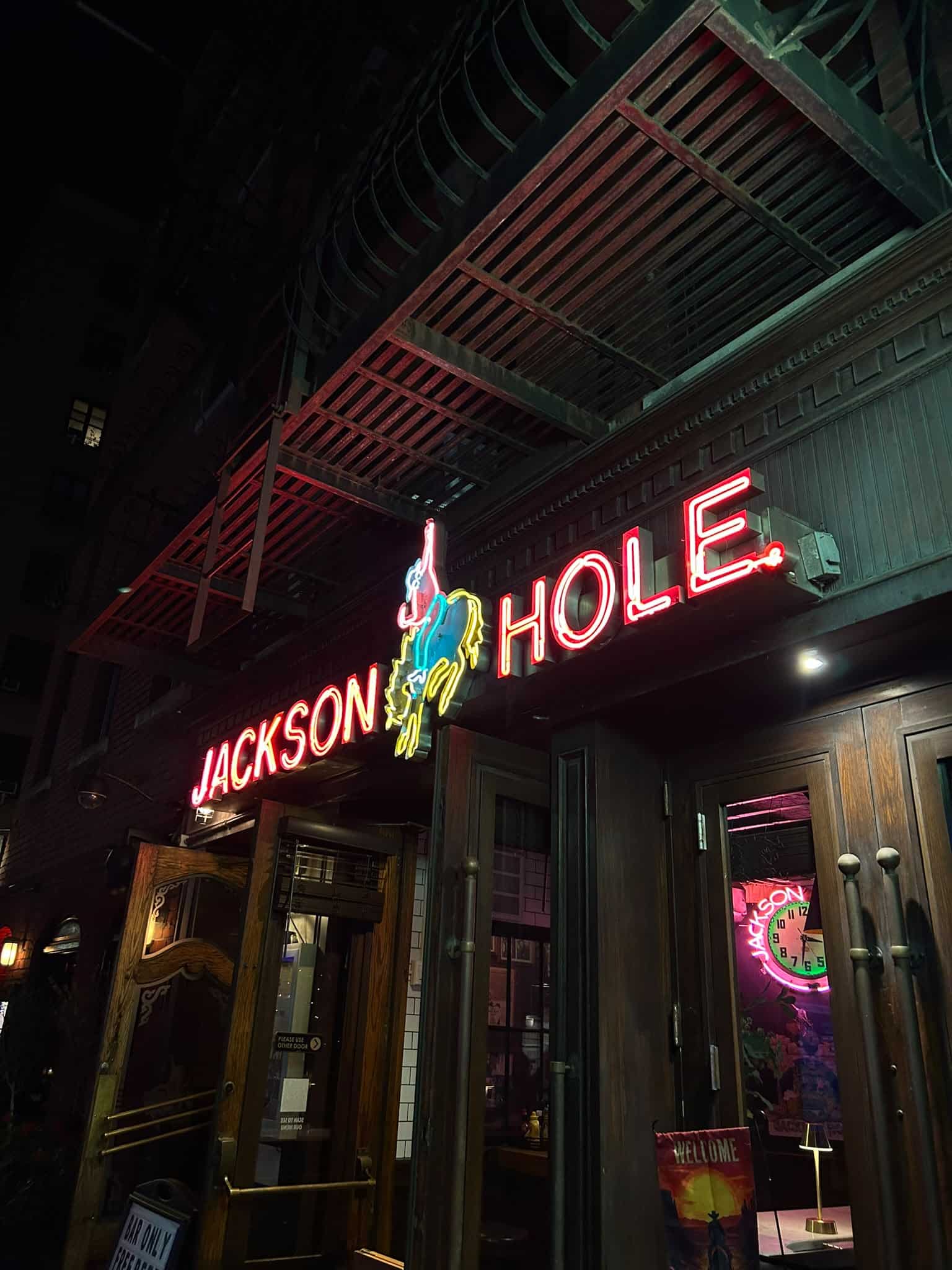 Jackson Hole Burgers is providing Manhattan, New York diners with a Western dining experience by using rustic design and specific ingredients.