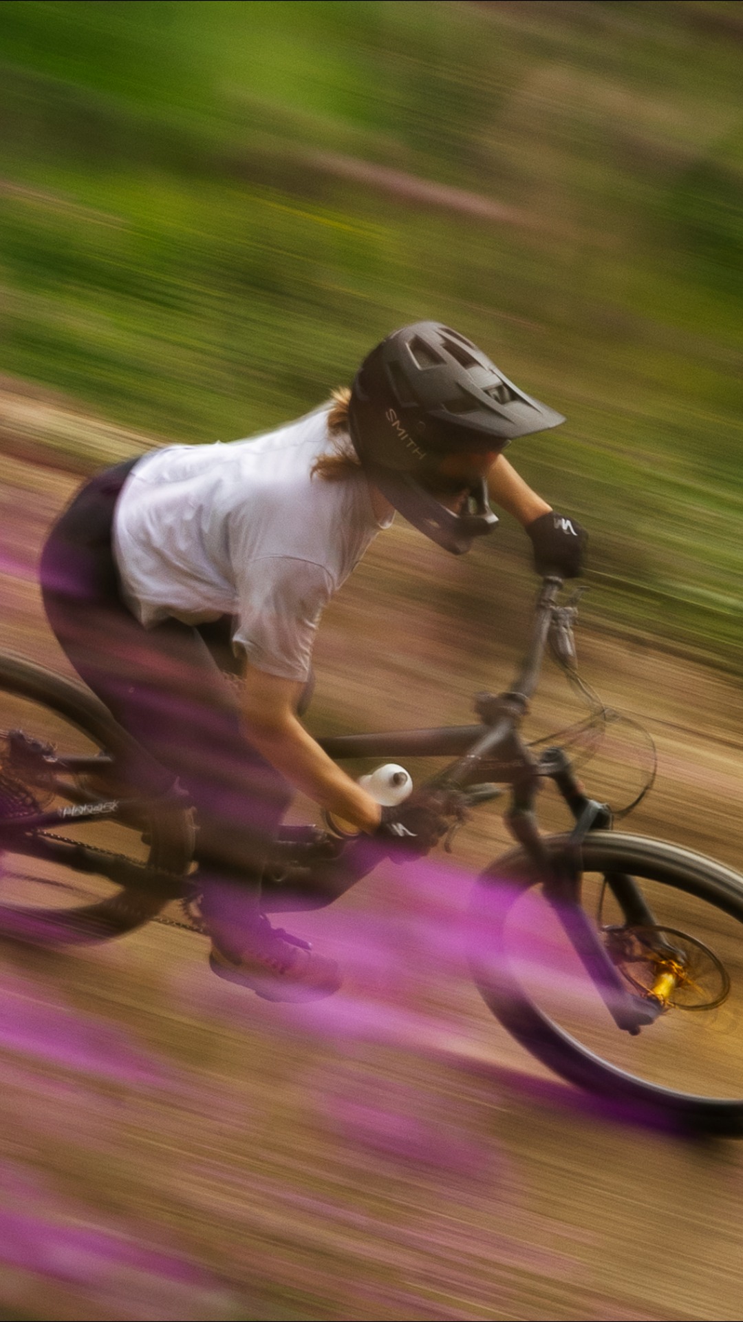 Sunday Funday at Jackson Hole Mountain Resort June 24. From 2:00 – 5:00 PM, enjoy $20 bike park lift tickets, 50% off bike rentals, and 20% off bike park guides.